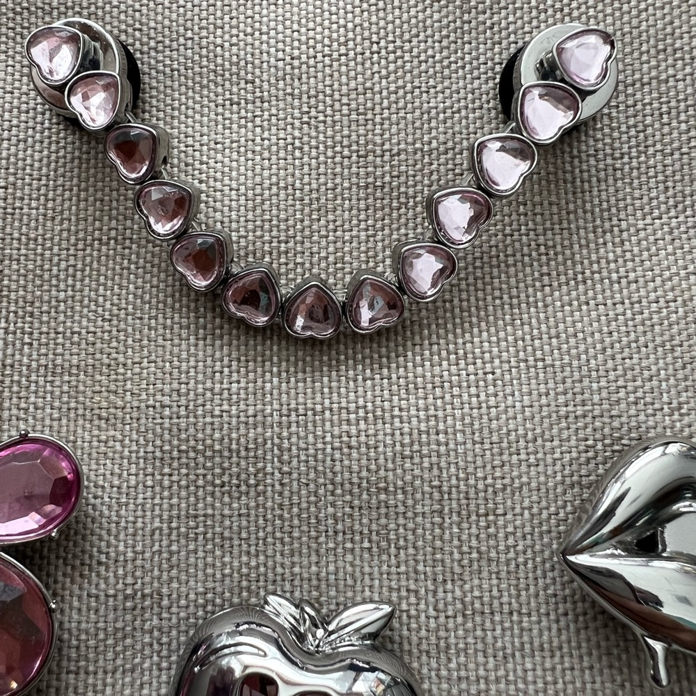 “Bundle” of 4 - Authentic Crocs Metal “Silver & Pink” Bling Jibbitz - Picture 2 of 6